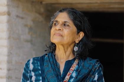 Intimate Conversations <br> Shakuntala Kulkarni in collaboration with choreographer Arundhati Chattopadhyaya and Bukhara Philharmonic