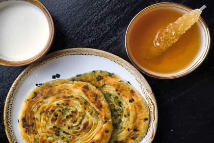 Saidakmal Vahobov and Qand Team (Uzbekistan)